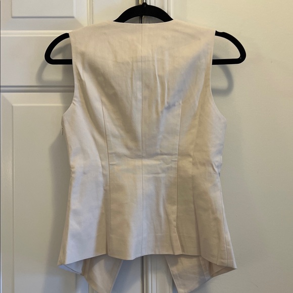 COMMENSE split vest in beige size small - Picture 4 of 4